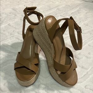 👡WOMENS SHOES👡Elegant Tan Wedge Sandals